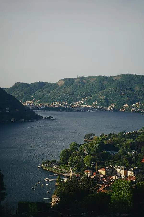 Villa Almana Cernobbio Guest house